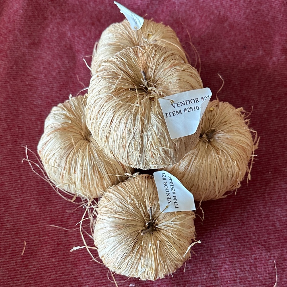 Decorative Natural raffia Apple or Pumpkin shaped decor 4" across